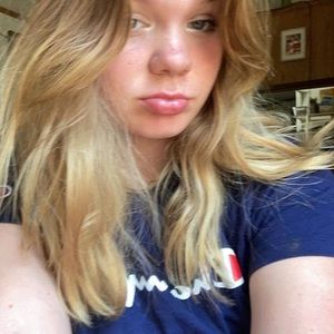 Meet your Posher, Adriana